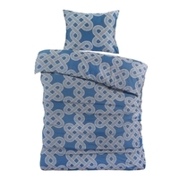 Moderne dekbedovertrekset met een blauw-wit geometrisch ontwerp, ideaal voor een frisse en trendy slaapkamerlook.