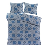 Moderne dekbedovertrekset met een blauw-wit geometrisch ontwerp, ideaal voor een frisse en trendy slaapkamerlook.