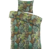 Groene en zwarte beddengoedset met tropische bladeren, die een frisse en levendige sfeer in de slaapkamer creëert.